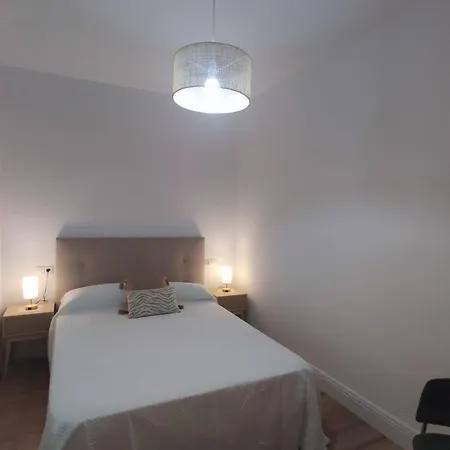 Paseo Gold * Ουρένσε